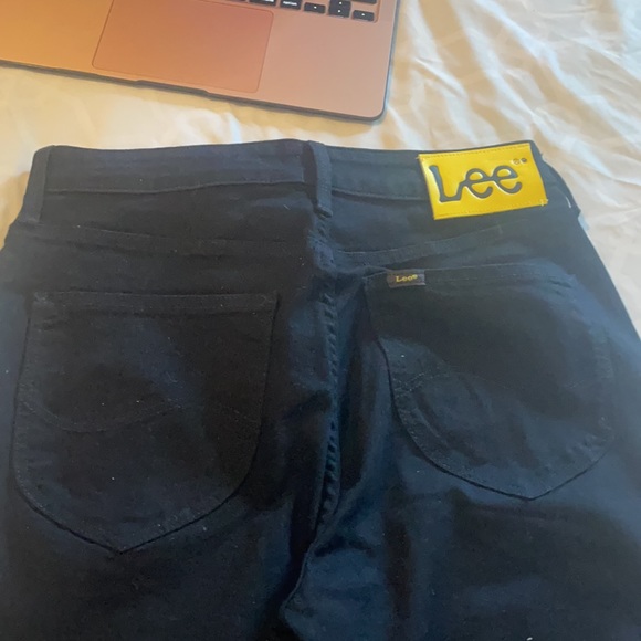 NWOT 90s style high waisted Jeans W 28 - Picture 2 of 5